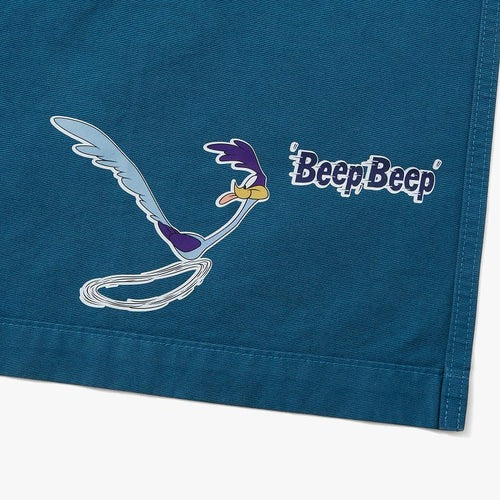 Looney Tunes Wile E. Coyoteâ¢ and Road Runnerâ¢ Essential Apron