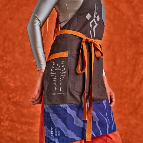 STAR WARSâ¢ Ahsoka Tano Crossback Apron