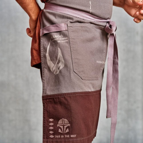 STAR WARSâ¢ Mandalorianâ¢ Essential Apron