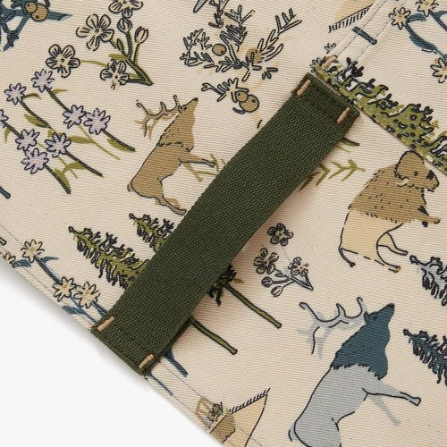 Yellowstone Field Guide Apron - Essential