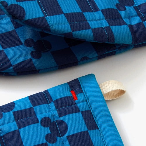 Ultramarine Disney's Mickey Mouse Oven Mitts