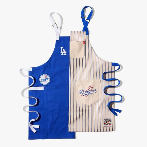 MLBâ¢ Cooperstown New York Yankeesâ¢ Essential Apron