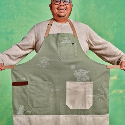 STAR WARSâ¢ Grogu Essential Apron