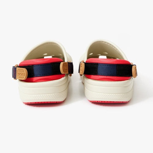 Crocs Bone Clog + Jibbitz