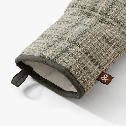Hommeboys x H&B Sage Grid Oven Mitts