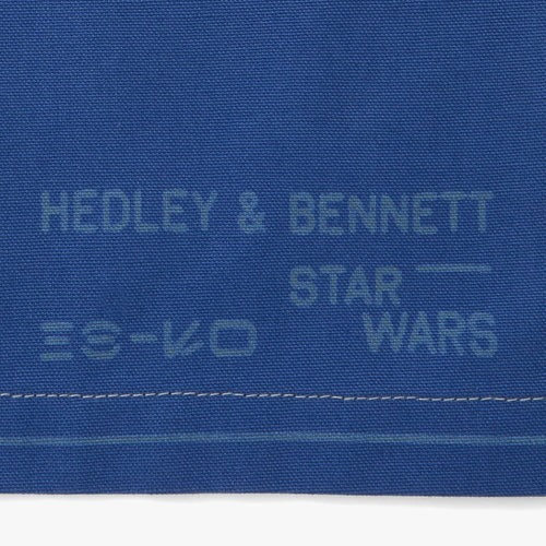 STAR WARSâ¢ R2-D2 Essential Apron