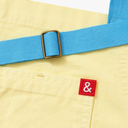 Looney Tunes Tweety Birdâ¢ Essential Apron
