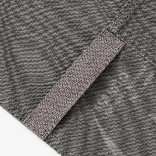 STAR WARSâ¢ Mandalorianâ¢ Essential Apron